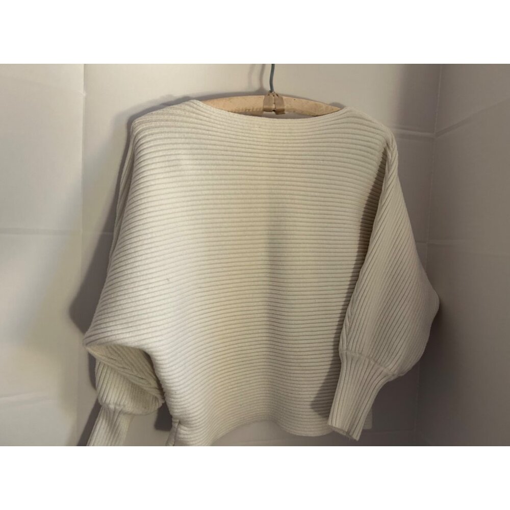 American Threads Small White Ribbed Knit Sweater VISCOSE BLEND Pullover Balloon